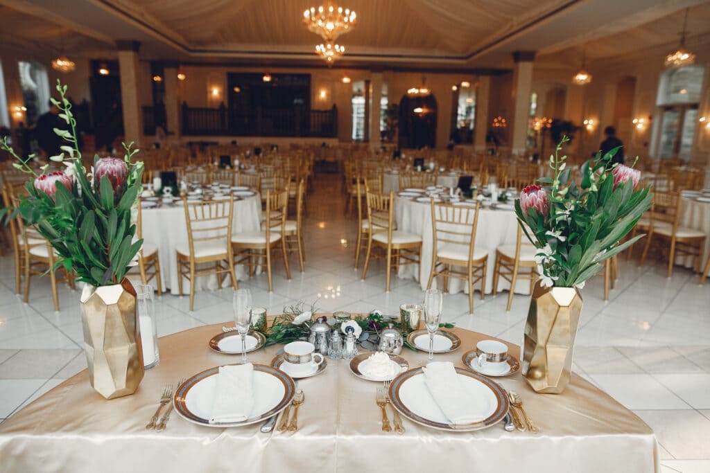 A support table at an invitation event